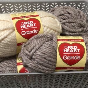 5 skeins of red heart grande yarn